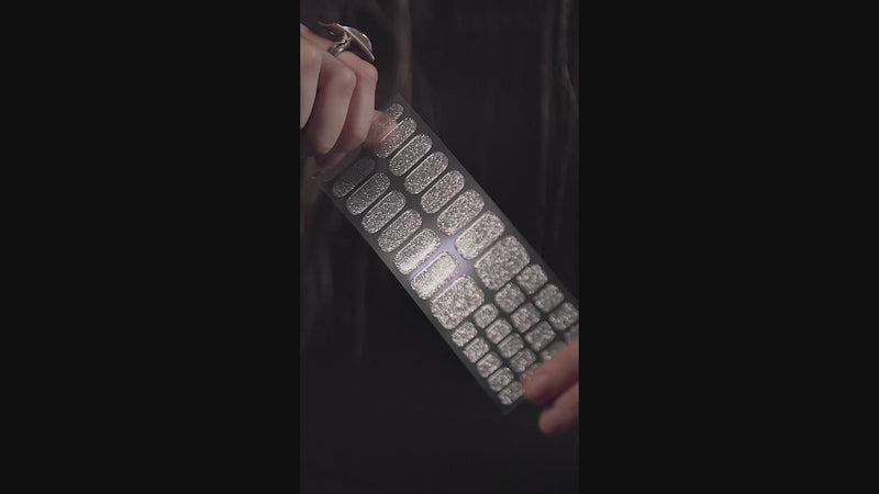 Rebirthed glitter gel nail wraps — image 3