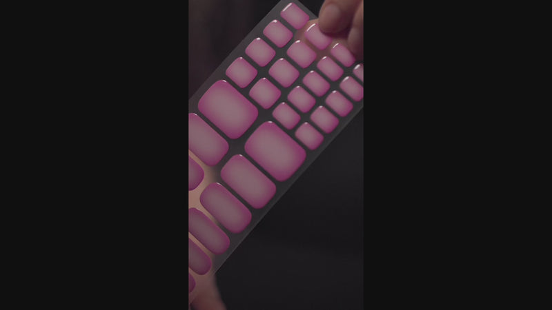 Main Character hot pink gel nail wraps — image 4